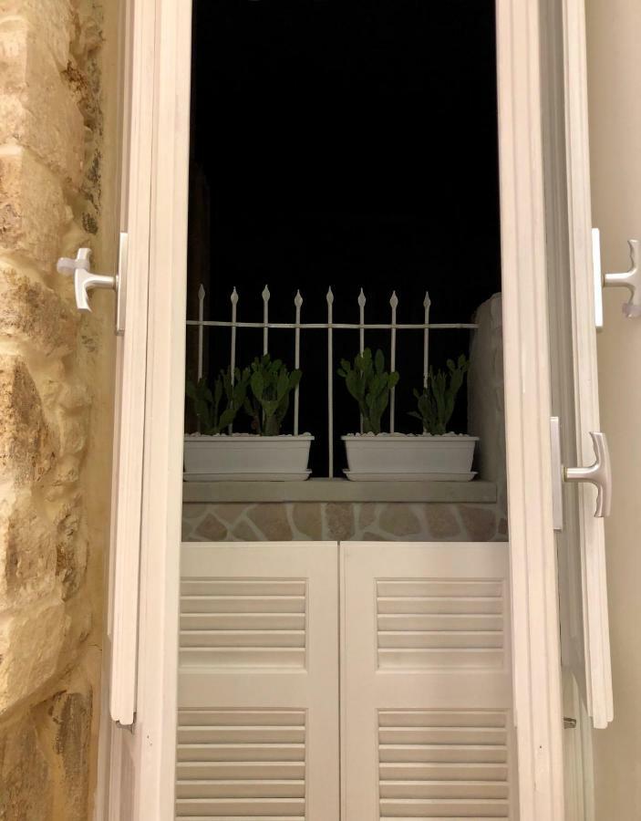 Apartamento Nesh House Syracuse Exterior foto